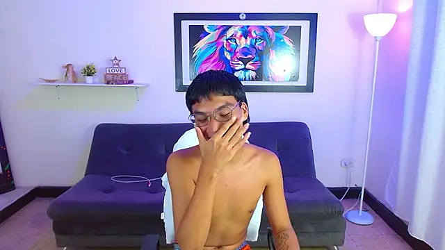 Maecum18 Webcam Show