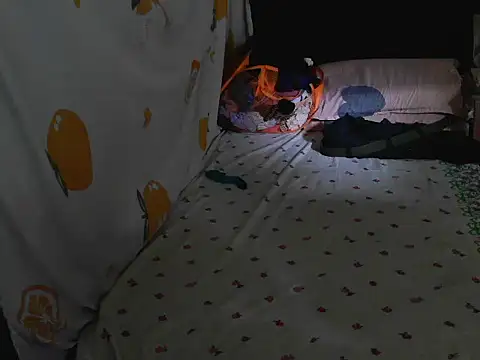 MistyBloomDoll's Webcam Show