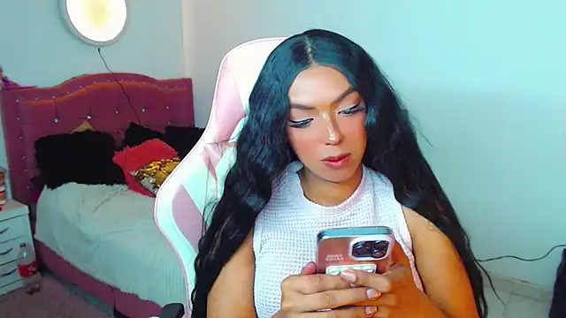 Chat +18 de Tanedra_collings ao vivo