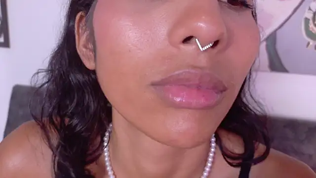 Živý XXX chat taty_miller