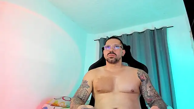 Chat XXX ao vivo de Pierre_Vidal