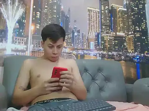 santiago_xxxcol Webcam show