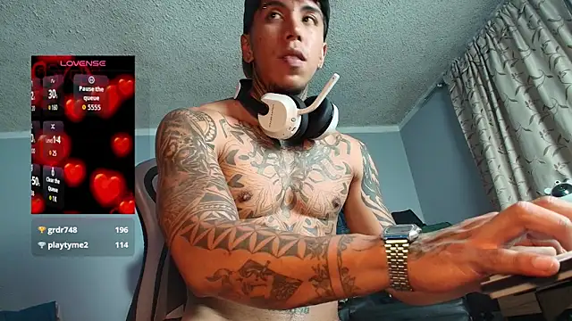 Nickhot0609のウェブカメラショー