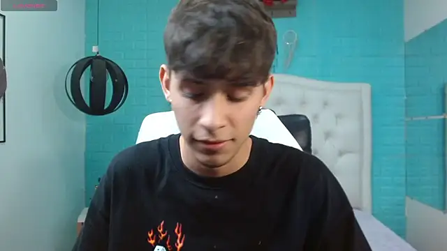 DraxBlade09 live XXX chat