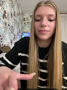 adel_secret Live XXX-chat