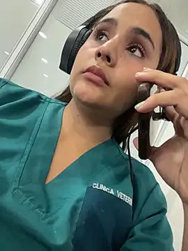 Noa_Harper- 라이브 XXX 채팅