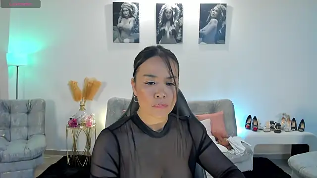 Czat XXX na żywo – puiyeee