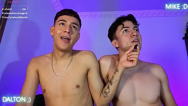 Chat XXX en directo de Mike_Benelli