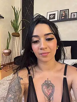 EmmyEvans1 라이브 XXX 채팅