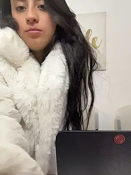 Antonella_Julieta élő XXX-chatje