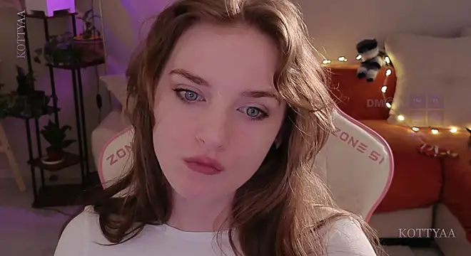 -Kottyaa- live XXX chat