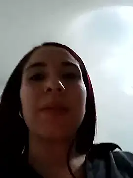 Chat XXX Live Dayan_White