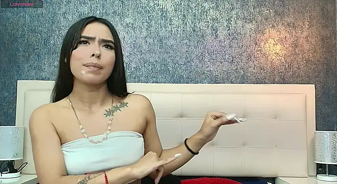 Chat XXX en directo de Cloeandtyfanny