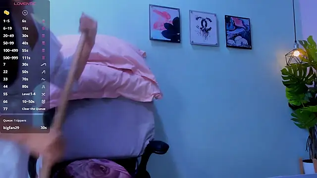 lalytulu99's Live XXX Chat