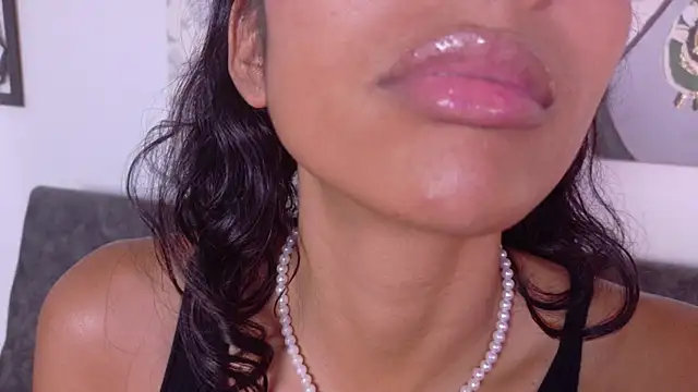 taty_miller's Live XXX Chat