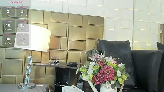 NaomyRivera's Live XXX Chat