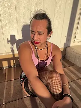 TranSexualJade95 élő XXX-chatje