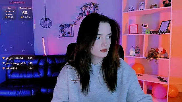 liana_kisses' Live XXX Chat