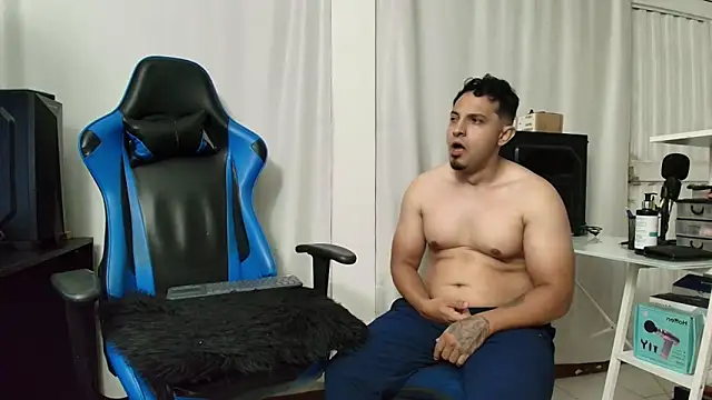 ema_abby's Webcam Show