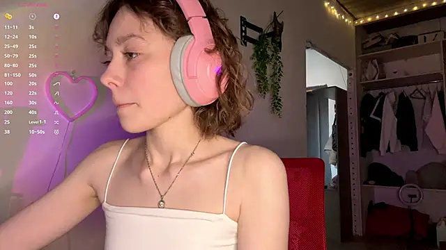 SlunkRear Adlı Modelin Canlı XXX Sohbeti