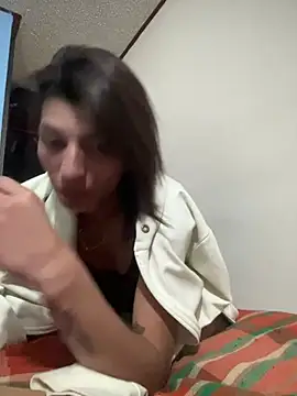 ImCrazzy 现场XXX聊天