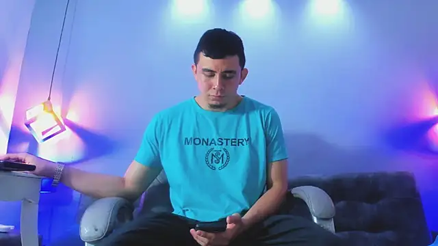 Eross_Santy Pertunjukan Webcam