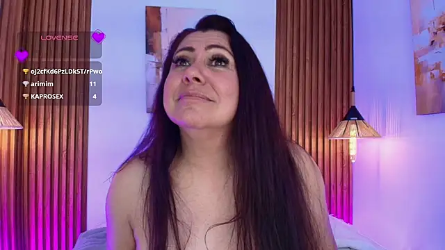 EmmaJhomson Live XXX-chat