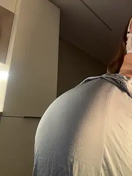 WildOrchid's Live XXX Chat