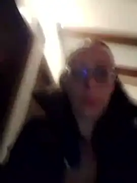 Astrid3's Live XXX Chat