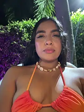 HaileyBiieber webcam show