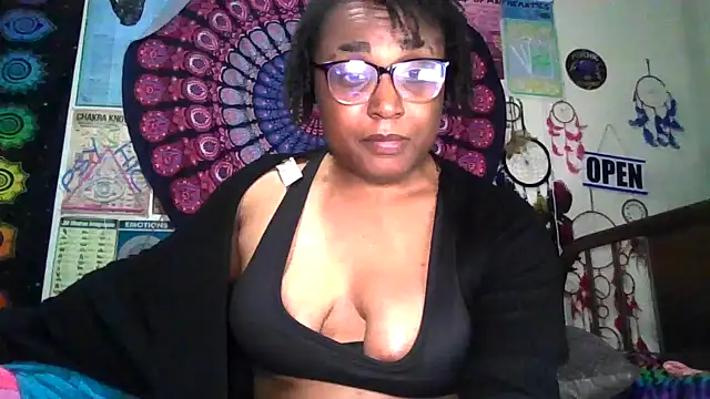 GardeniaFields' Live XXX Chat