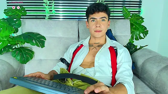 CamiiGuzmanX 웹캠 쇼