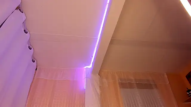 ManuelaEvans_'s Live XXX Chat