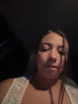 Hall_16 Live XXX-Chat