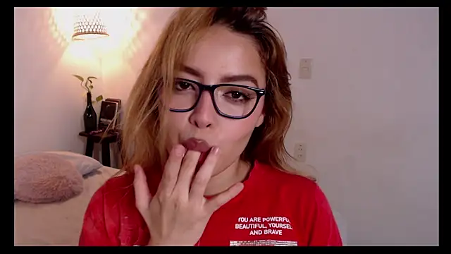 ArianaAlvarez_ Live XXX-chat