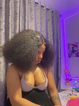 دردشة Diamondpussy97 الجنسية المباشرة