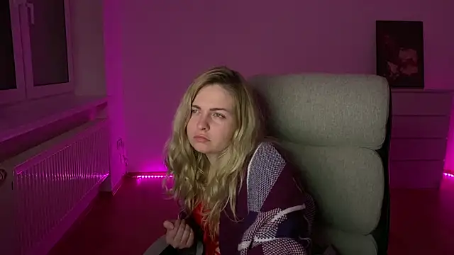 دردشة EvaKraz الجنسية المباشرة