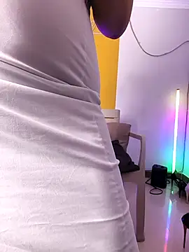 แชท XXX สดของ Rubi424