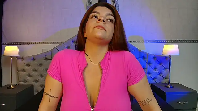 SuzzieSweet élő XXX-chatje