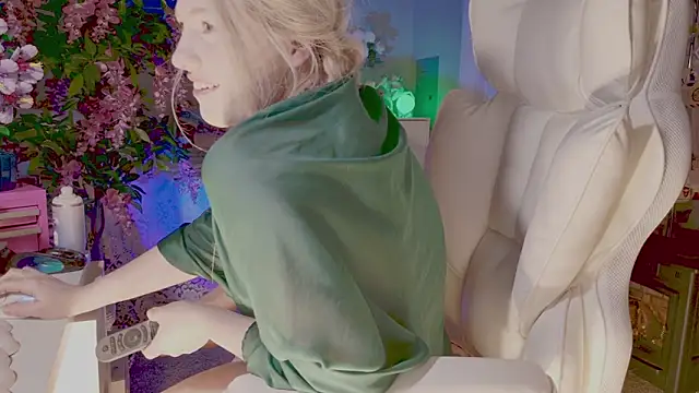 Pertunjukan Kamera Web Talulaa