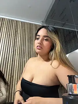 Antonella_Julieta Obrolan Langsung XXX