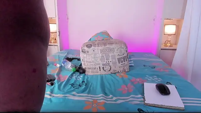 AvaJamess' Live XXX Chat