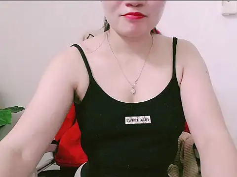 SuhynxxのライブXXXチャット