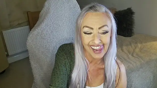 دردشة TheOGMiaMystique الجنسية المباشرة