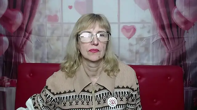 Онлайн чат XXX PattySanny