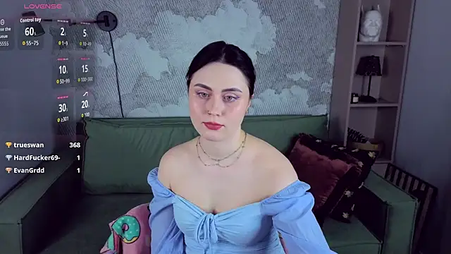 Chat +18 de NoraLumi ao vivo