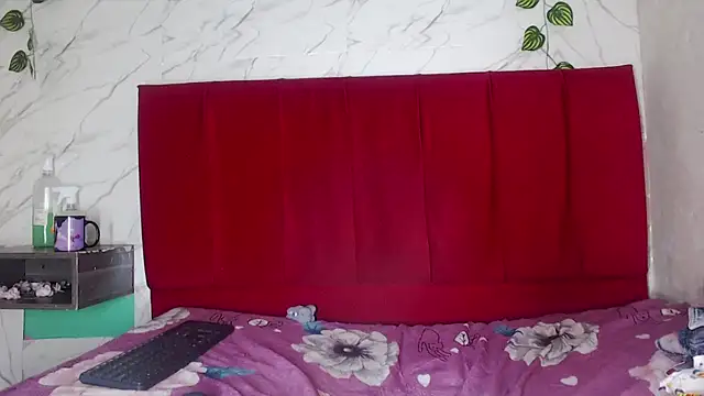 antonella_belencm's Webcam Show