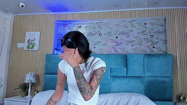 Chat XXX en directo de ZoeWillins