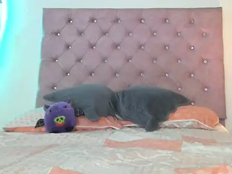 Онлайн чат XXX laurenlaine