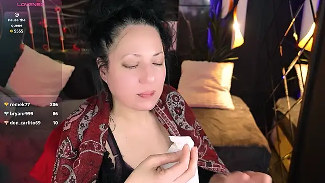 Anita_Muse Adlı Modelin Canlı XXX Sohbeti